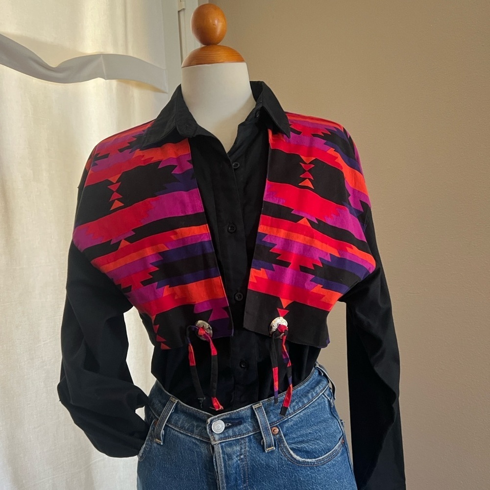 Wrangler Black Shirt with Red Pink and Purple Tribal Accent